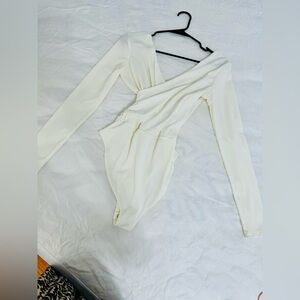 Fancy white textured flattering bodysuit
